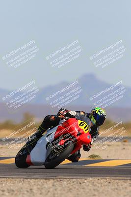 media/Mar-21-2025-CVMA Friday Practice (Fri) [[30cd4fe323]]/4-Racer 3/Session 6 (Turn 15)/